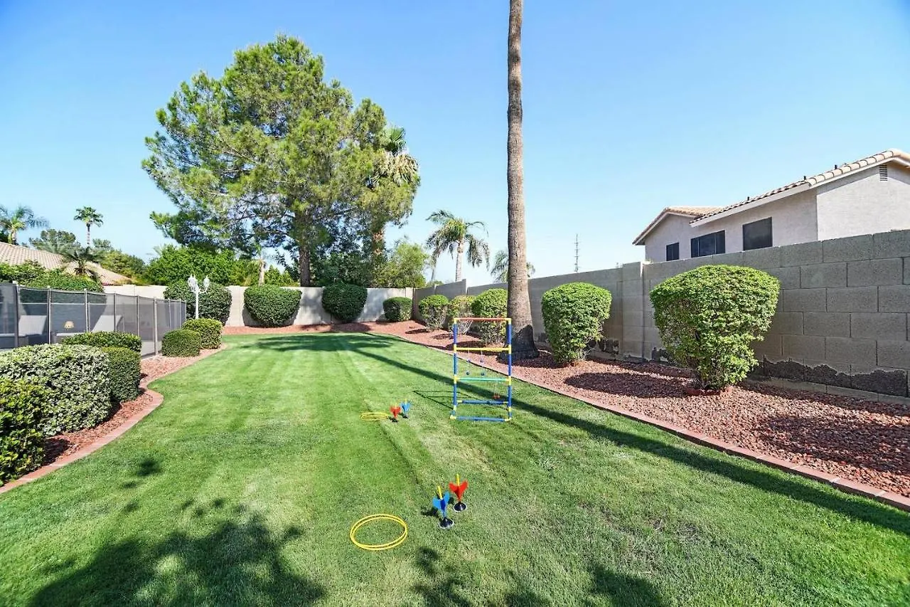 Scottsdale Luxury Vacation Home With Pool Sleeps 14 Дом отдыха