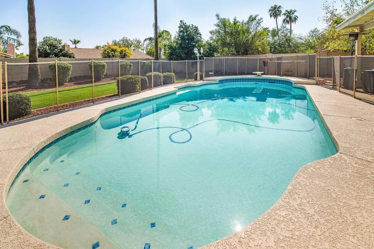 Scottsdale Luxury Vacation Home With Pool Sleeps 14 Дом отдыха
